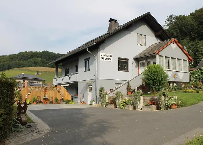 Steger Affittacamere 3*